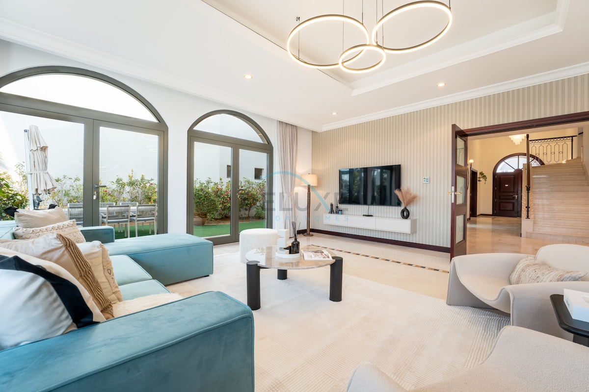 Palm Jumeirah Paradise Villa